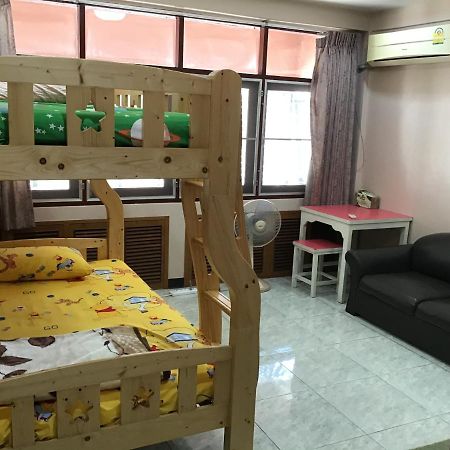 20 négyzetméteres stúdió Apartman 0 fürdőszobával Khon Kaen Bevásárlóközpont területén Kültér fotó