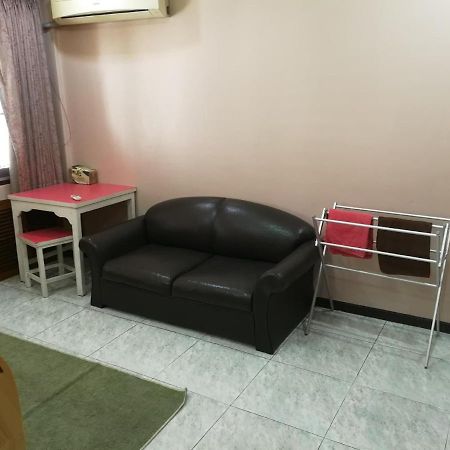 20 négyzetméteres stúdió Apartman 0 fürdőszobával Khon Kaen Bevásárlóközpont területén Kültér fotó