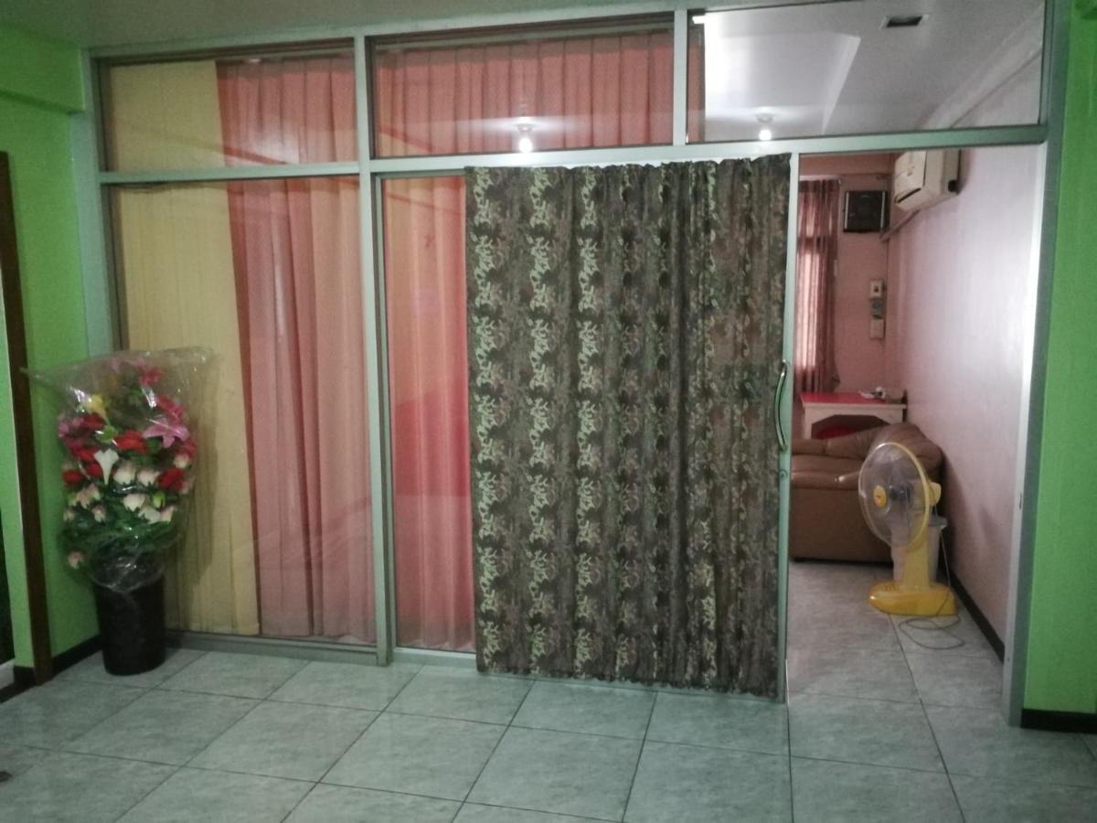 20 négyzetméteres stúdió Apartman 0 fürdőszobával Khon Kaen Bevásárlóközpont területén Kültér fotó